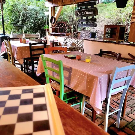 Farm stay Relais Cascina Al Campaccio Taino