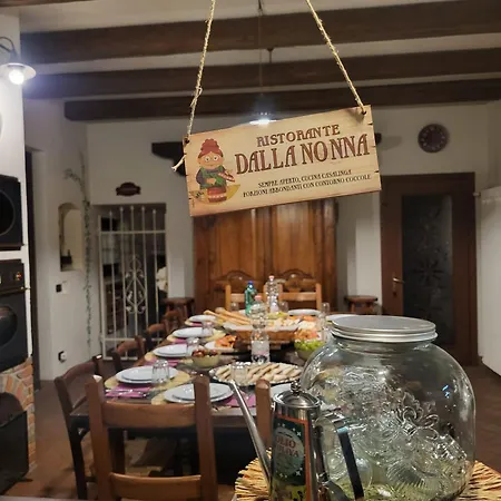 Relais Cascina Al Campaccio Farm stay