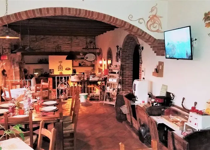 Relais Cascina Al Campaccio * 타이노