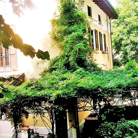 Alloggio per agriturismo Relais Cascina Al Campaccio Taino