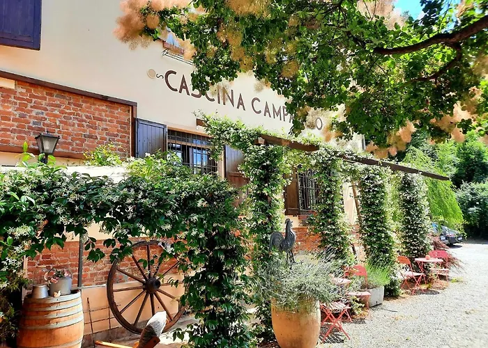 Relais Cascina Al Campaccio Bauernhof *